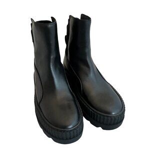 Puma x Fenty Black Chesea Boots Booties Rhianna Pull-On Platform Size 7 Women's